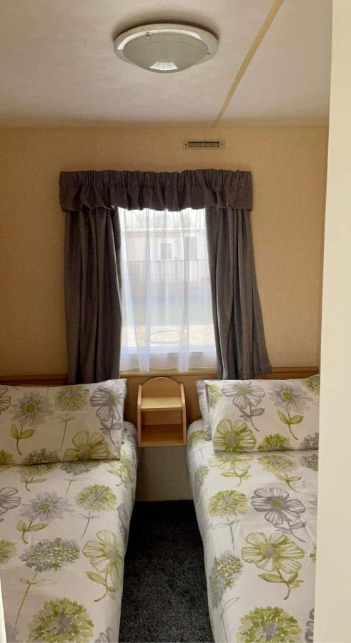 dees caravan lettings kingfisher elm 453 Ingoldmells Eksteriør bilde