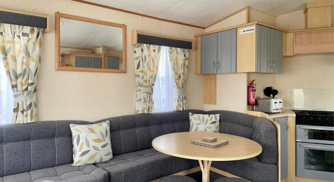 dees caravan lettings kingfisher elm 453 Ingoldmells Eksteriør bilde